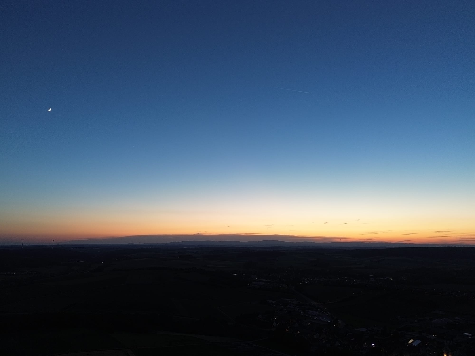 Mondaufgang im Abendrot